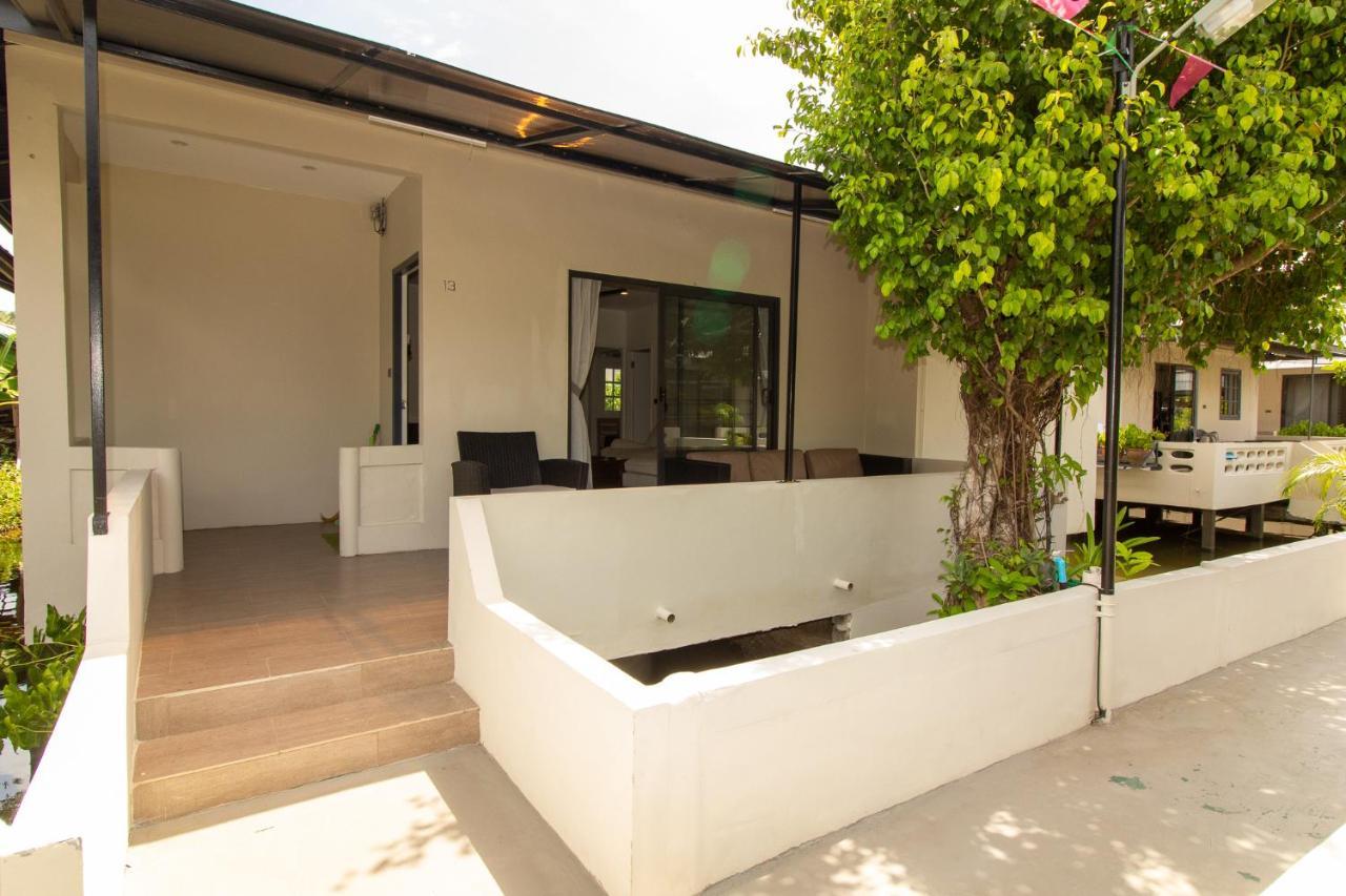 Aussieland Bungalows Lamaj-part Kültér fotó